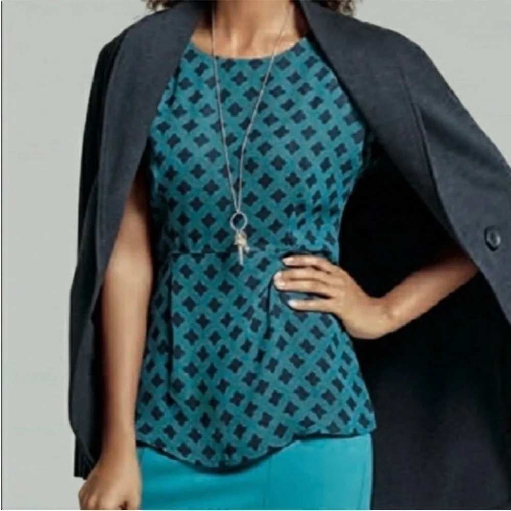 Cabi Foulard Top Medium Blue Black‎ Geometric Peplum Blouse Cap Sleeve #3274